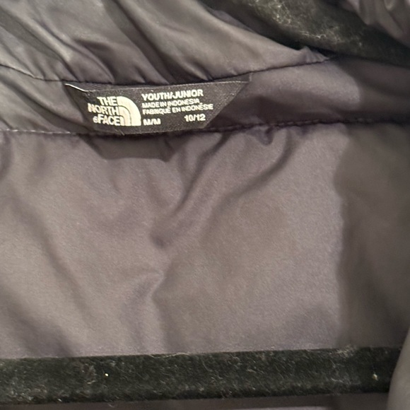 The North Face Youth Balanced Rock Insulated Jacket black and gray size M - Picture 6 of 10